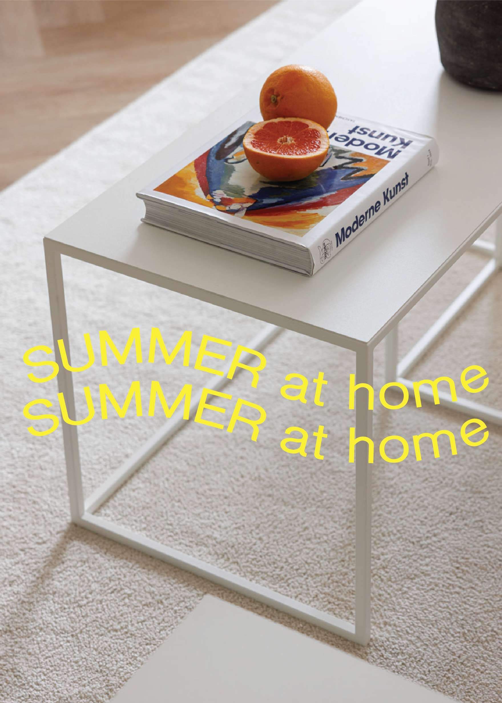 Tischdekoration mit Obst auf einem weißen Metalltisch | Metallbude