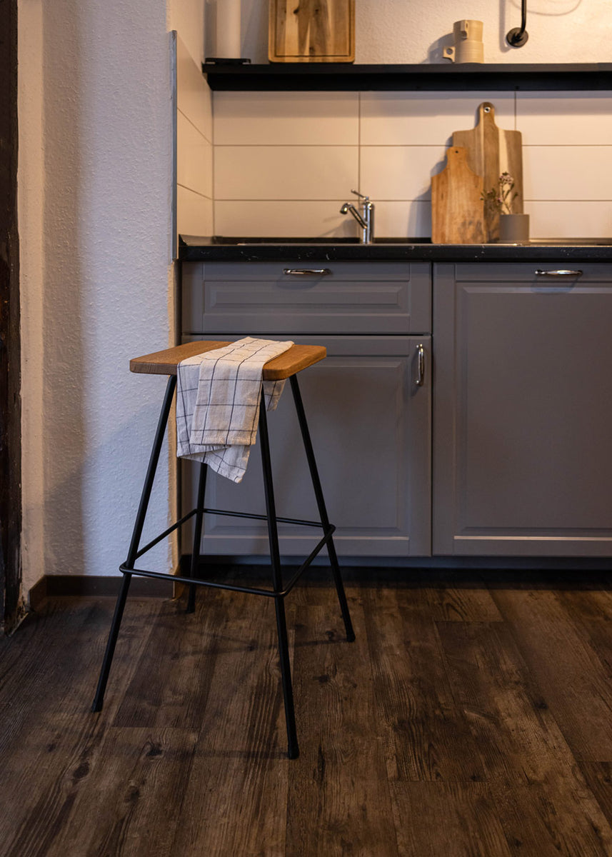 Offene Küche mit Wohnzimmer – so schön sind offene Küchen – Metallbude