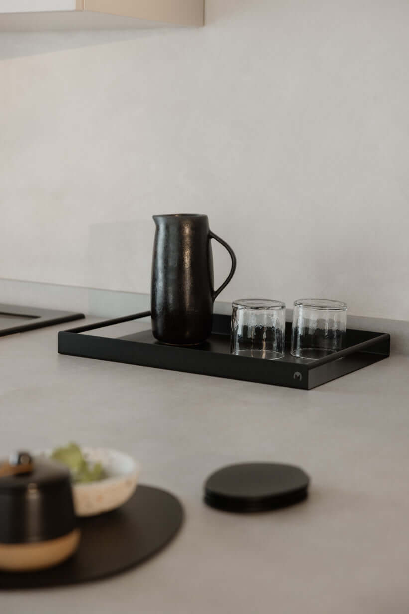 Kleine Küchen größer wirken lassen - Metallbude