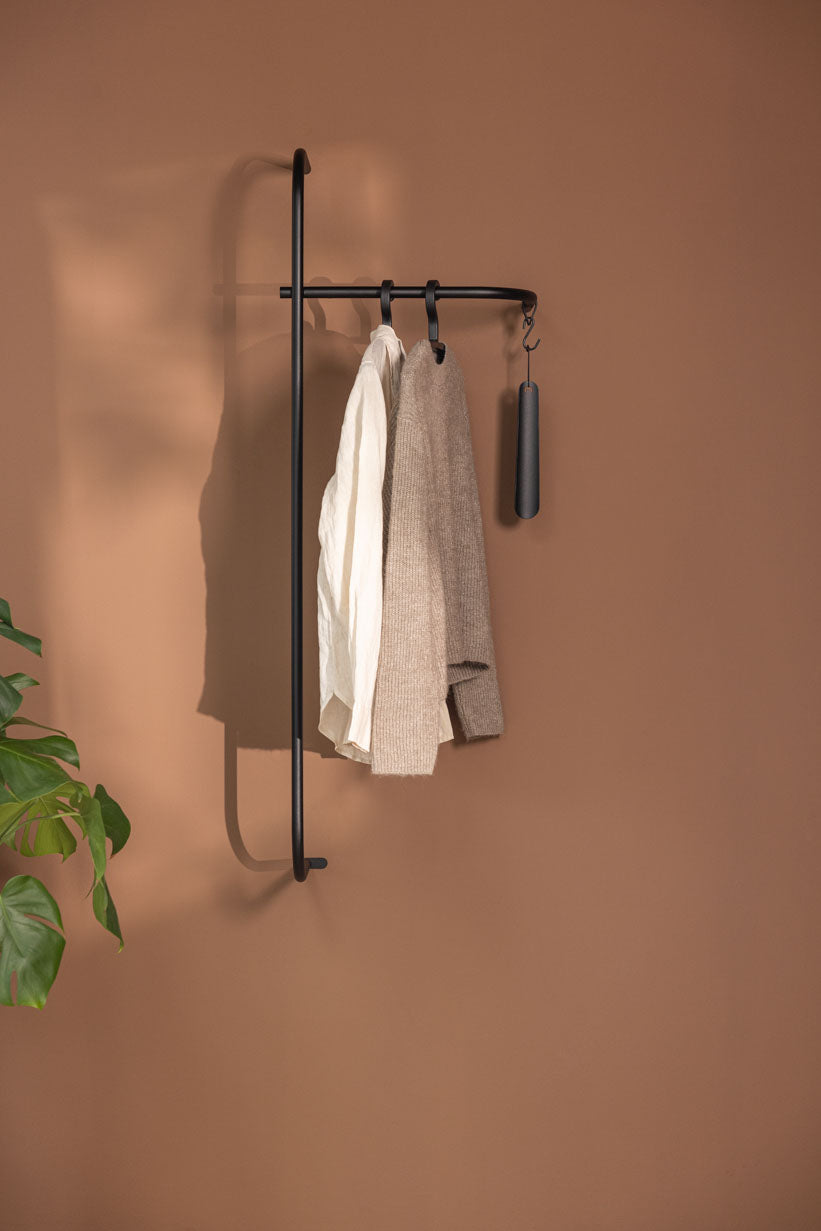 GARDEROBE TAMINA