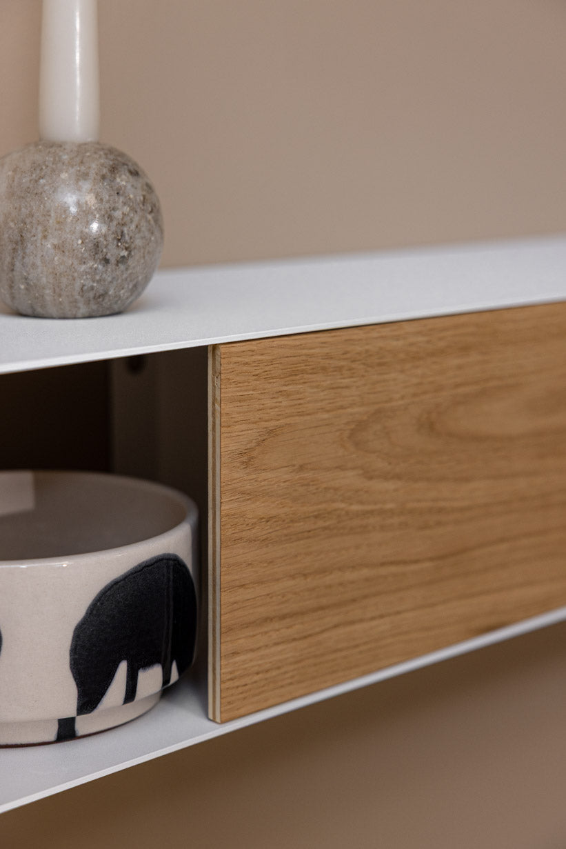 WALL-MOUNTED CONSOLE SION