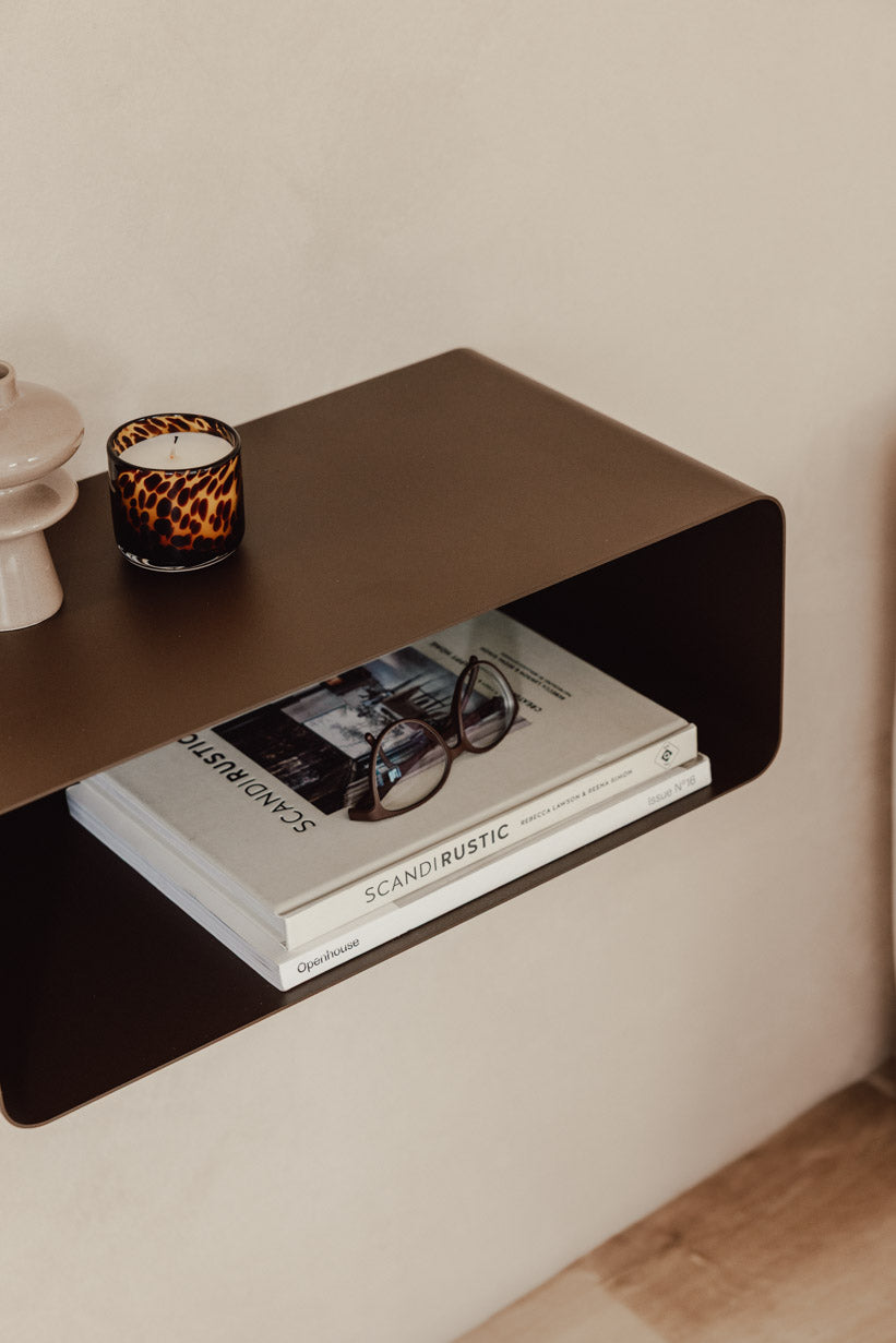 HÄNGENDER NACHTTISCH NELIO