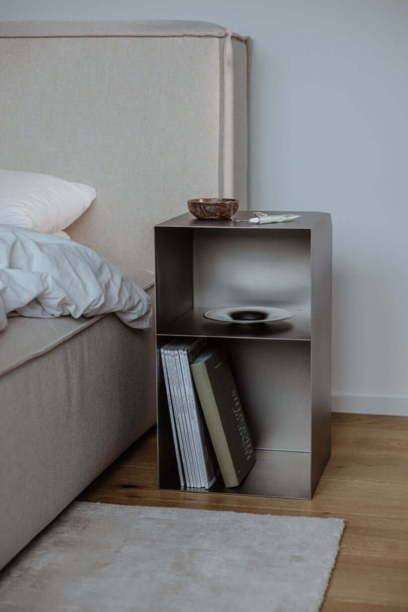 TABLE D'APPOINT BRUTE S