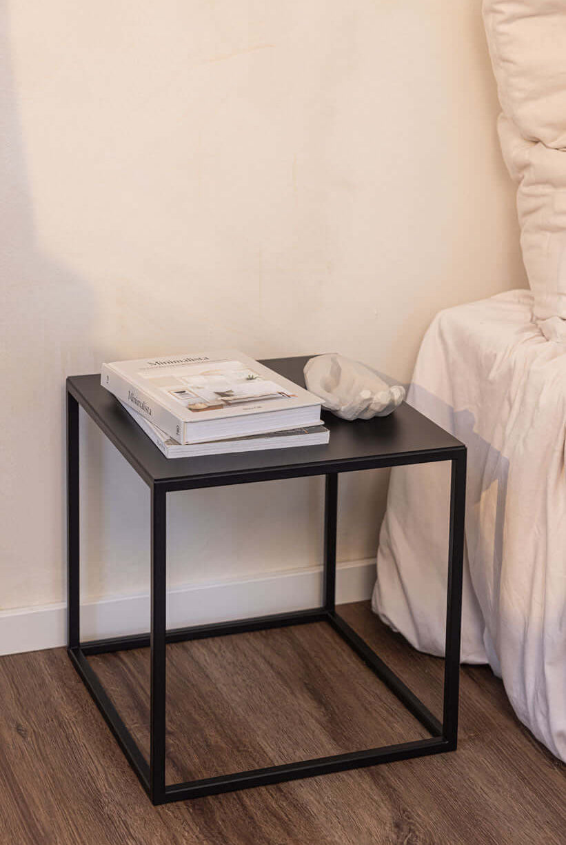 10 Tipps für eine minimalistische Schlafzimmereinrichtung - Metallbude