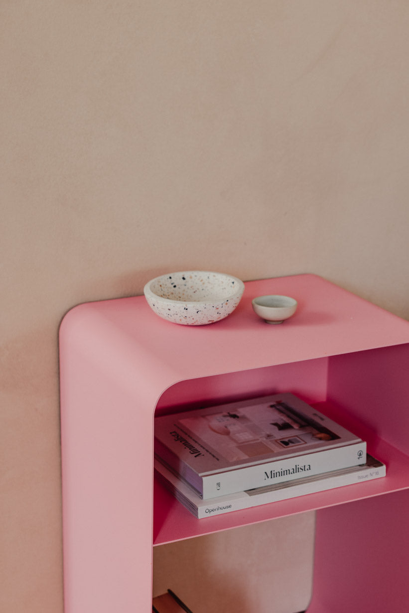 STEHENDER NACHTTISCH DAMIO