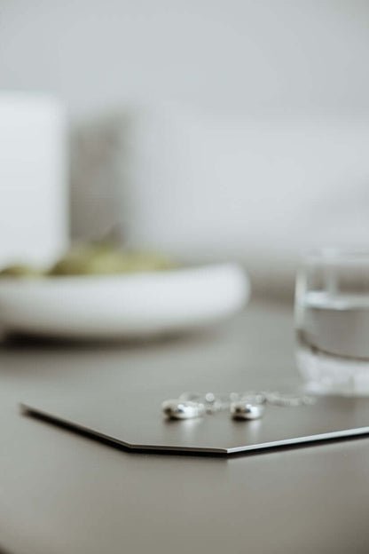 DECORATIVE TRAY RAW T