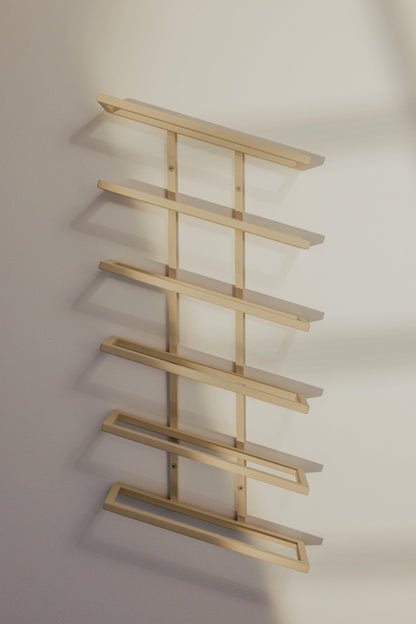 WEINREGAL VINIA - Metallbude