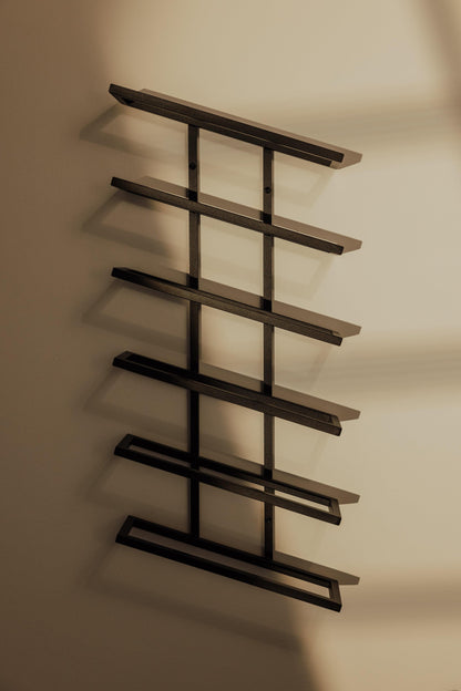 WEINREGAL VINIA - Metallbude